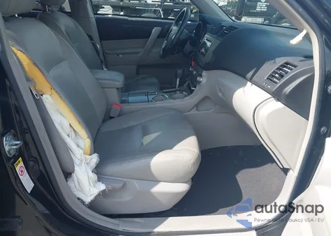 2012 Toyota Highlander z USA, uszkodzony, nr VIN 5TDZA3EHXCS024988